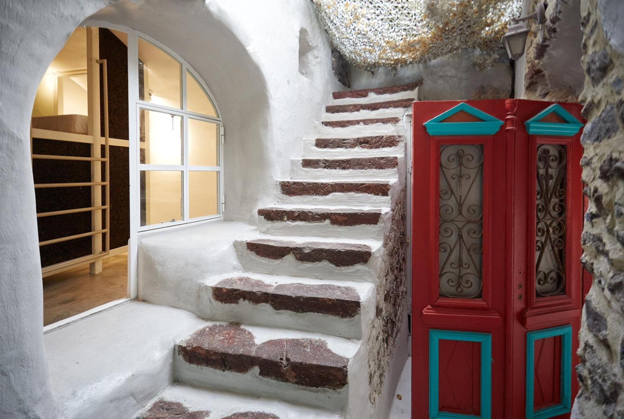 Hostel 16 Oia المظهر الخارجي الصورة